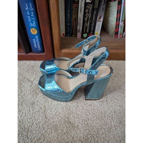 Kenneth Cole Dolly Leather Snakeskin-Embossed Platform Sandals Women's 9.5 - Picture 3 of 8